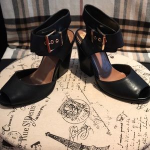 Vince Camuto “Melrose” Black Leather Buckle Heel